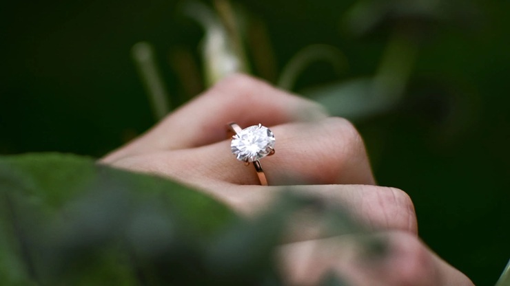 What Diamond Shape Is Most Suitable for Daily Wear